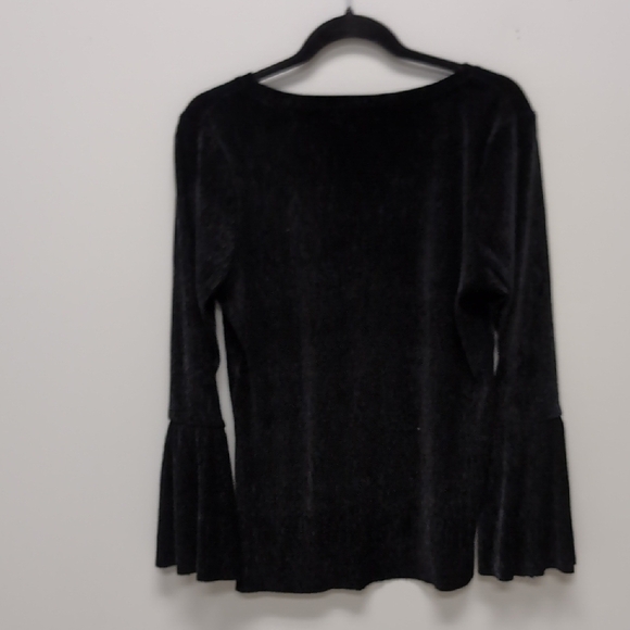 EUC Tribal Black Velvet Bell Sleeve Top Size Medium - Picture 4 of 4